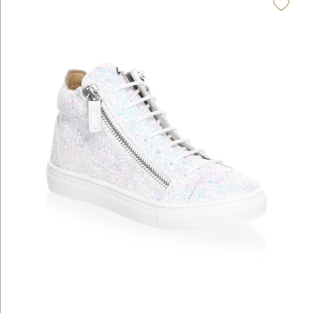 Kids glitter mid tip sneakers.